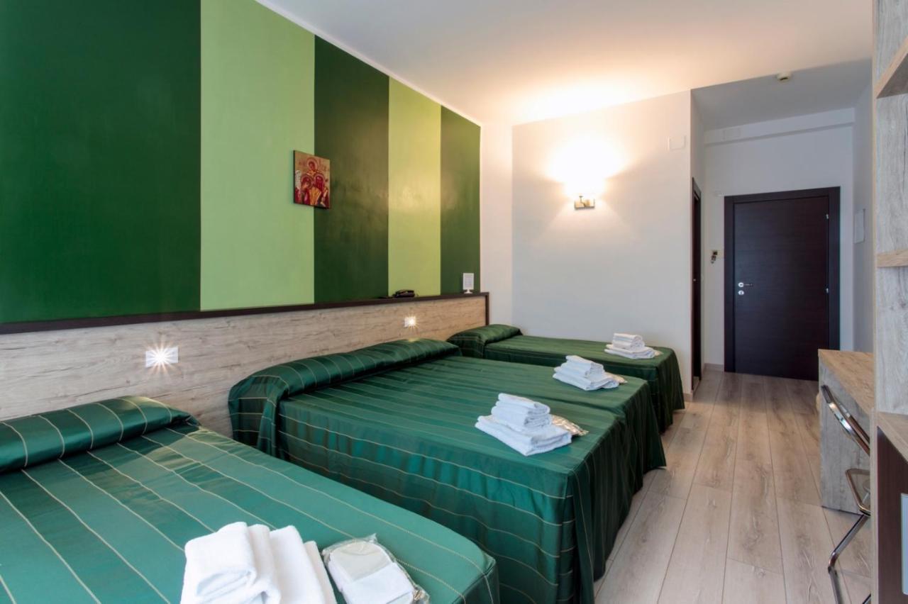Hotel Bellavista Porto San Giorgio Exterior photo